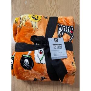 New Dogs 🐕Pumpkins 🎃 Bats 🦇 Halloween 👻 Fleece Lounge Throw Blanket 60”x70”